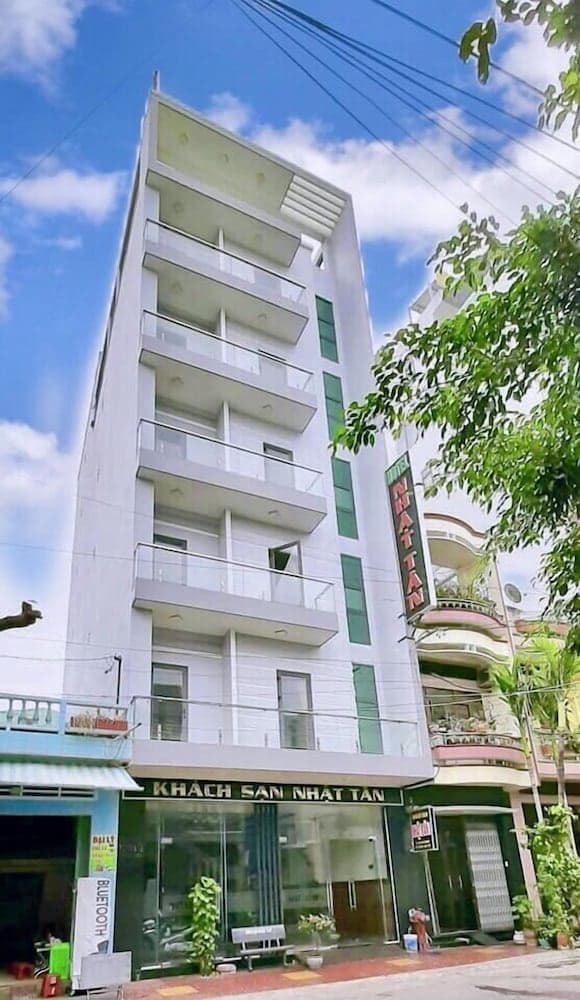 Nhat Tan Hotel