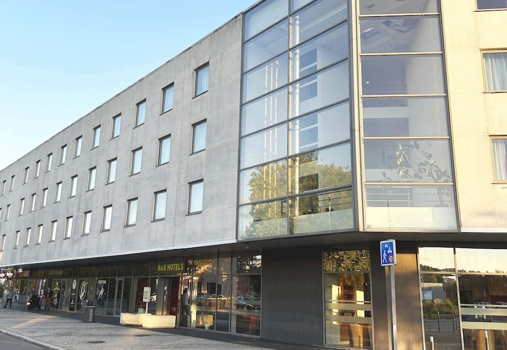 B&B HOTEL Maubeuge Gare