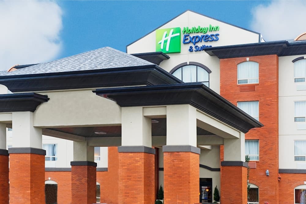 Holiday Inn Express & Suites Slave Lake by IHG