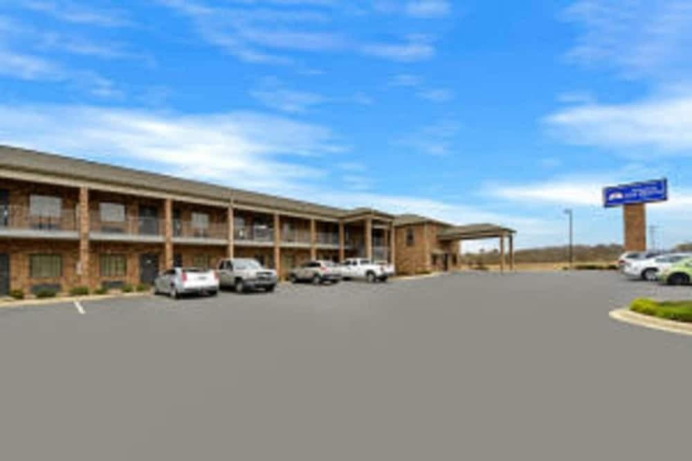 Americas Best Value Inn Byhalia