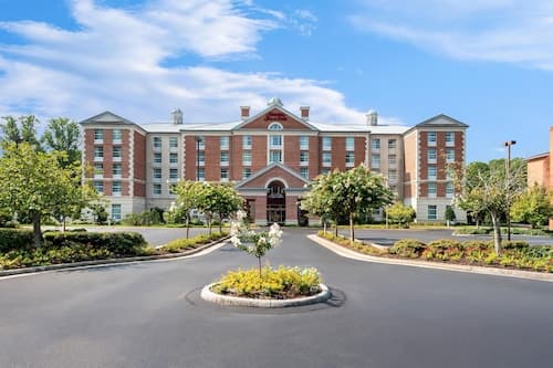 Hampton Inn & Suites Williamsburg-Central