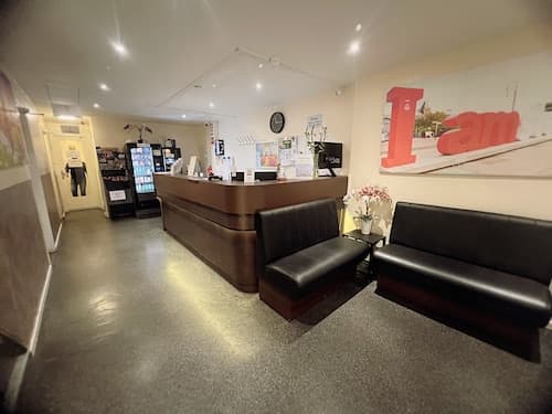 Orange Tulip Hotel Amsterdam - Hostel