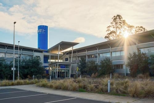 Mantra Hobart Airport