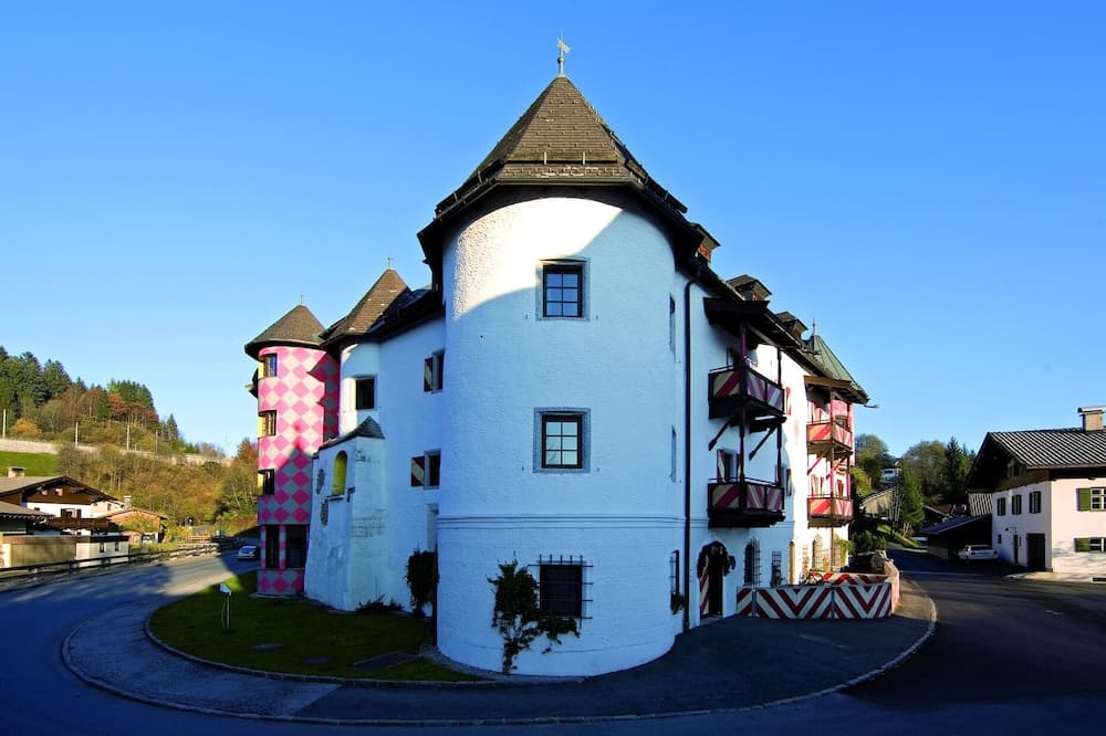 Schlosshotel Rosenegg