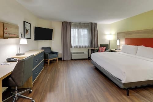 Candlewood Suites Lexington by IHG