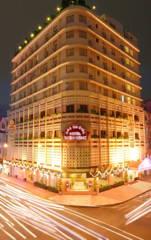 Arc En Ciel Hotel