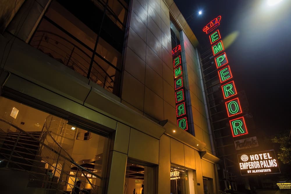 Hotel Emperor Palms at Karol Bagh