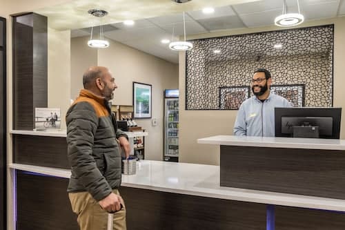 Candlewood Suites Portland Airport by IHG
