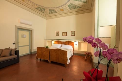 Casa Rovai Guest House