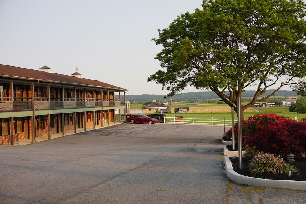 Harvest Drive Family Inn