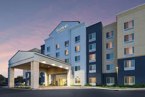 Fairfield Inn & Suites by Marriott San Antonio NE/ Schertz