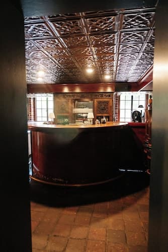 Ironclad Inn & Bourbon Room