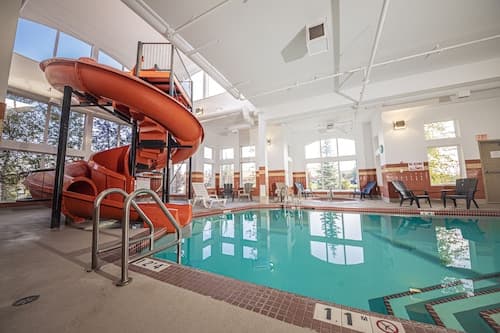 Service Plus Inns and Suites Calgary