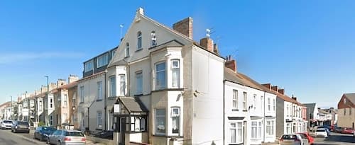 OYO Tudor Lodge - Redcar Beach