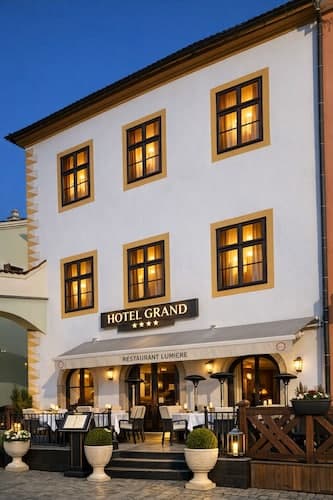 Hotel Grand