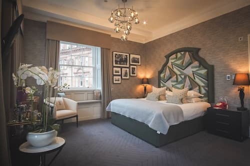 The Rutland Hotel & Apartments