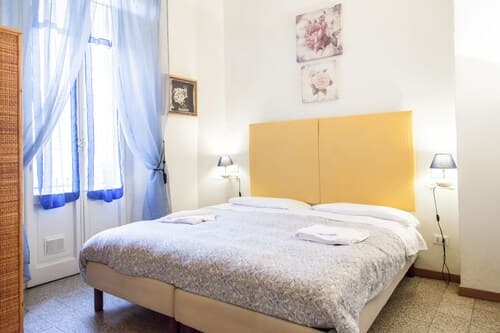 Bed & Bed Cassia