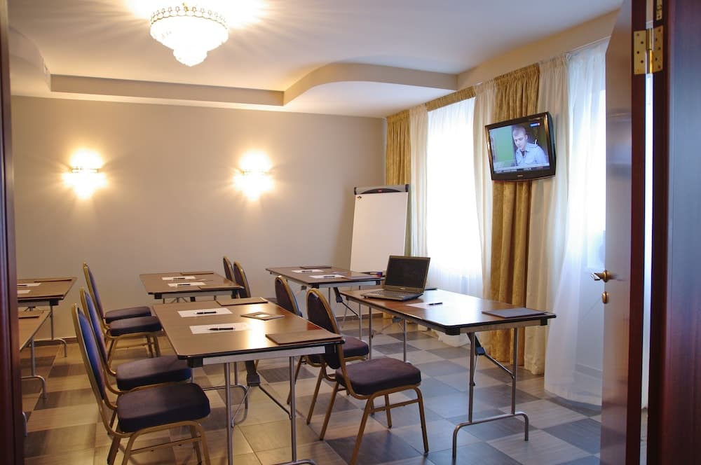 Toplantı salonu/imkânları