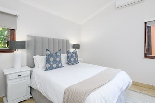 San Lameer Villa Rentals 3207