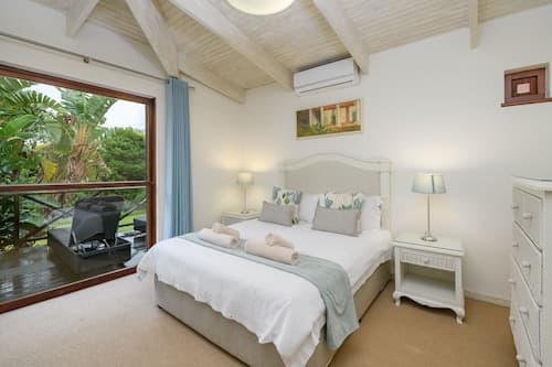 San Lameer Villa Rentals 2702
