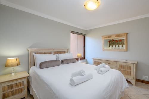 San Lameer Villa Rentals 3011
