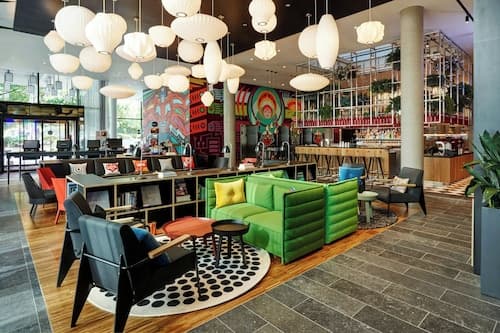 citizenM Seattle South Lake Union
