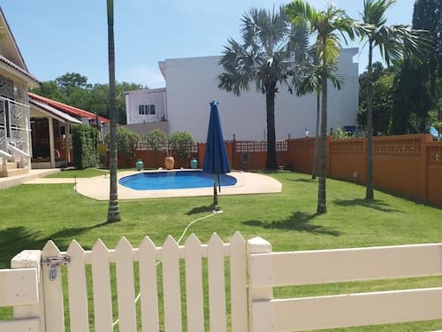 Studio Deluxe Avec Services Hôteliers - Adults Only