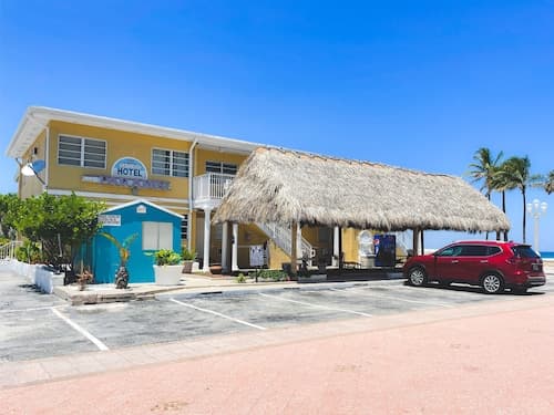Paradise Oceanfront HBH