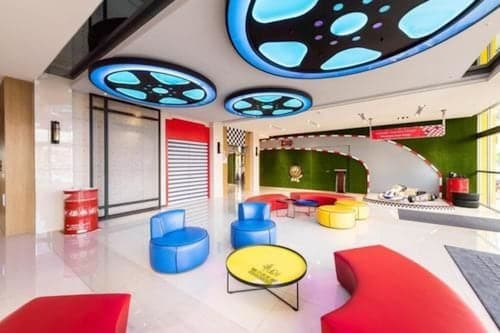 Holiday Garden Hotel SKM Park