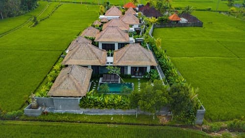 Three Gold Luxury Private Villa