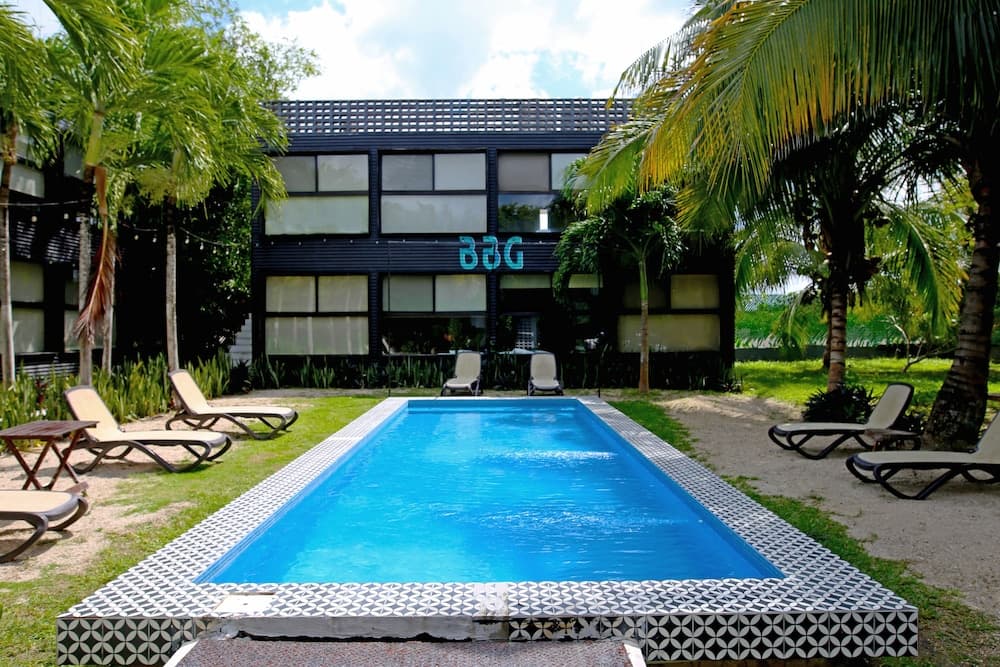 Urban Bacalar Hotel