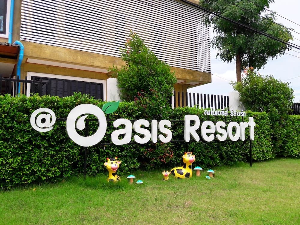 Oasis Resort