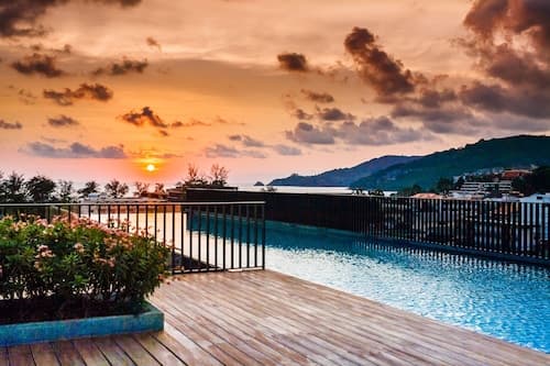 The Deck Condominium by Lofty
