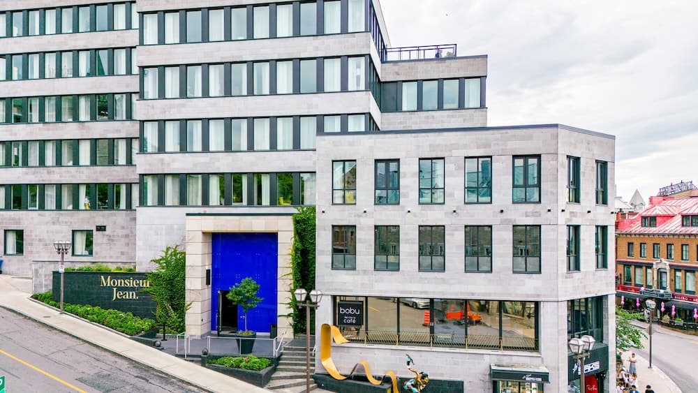 Monsieur Jean, Vieux Québec