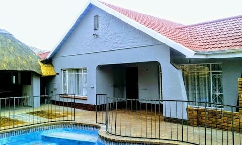 Acacia Guesthouse