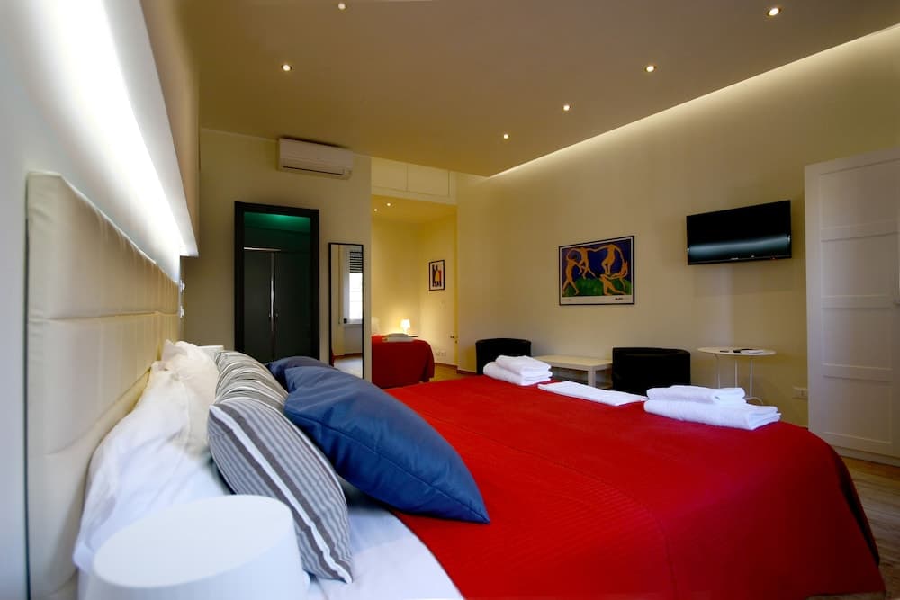 Passenger Vatican Relais