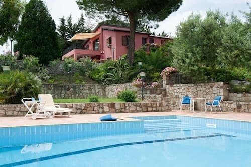 Villa Ivoni 2
