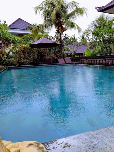 Kartika Bungalows