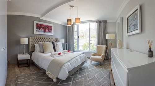 dk villas 2 The Boardwalk - Hout Bay