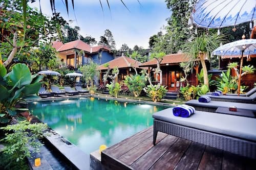 Batu Agung Villas