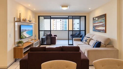 Apartamento a 200m feirinha beira mar