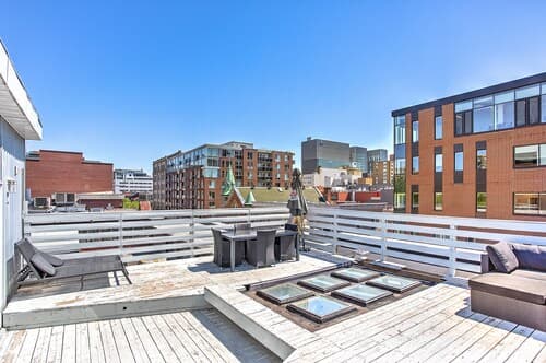 Destination Stays - LOFT HOUSE Quartier des Spectacles