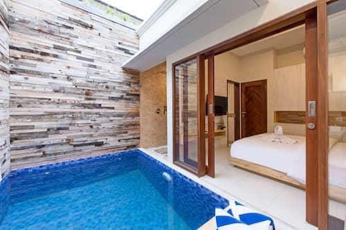 Paisa Seminyak Living