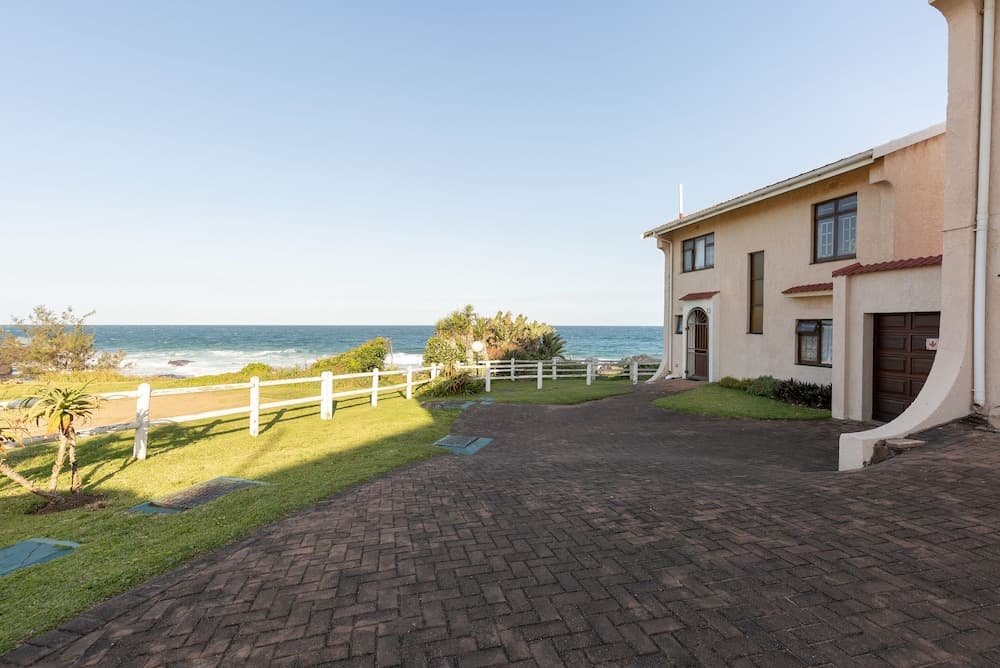 Port Edward Ocean View Duplex