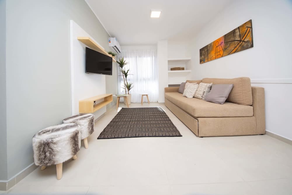 Rent San José de Calasanz CX6