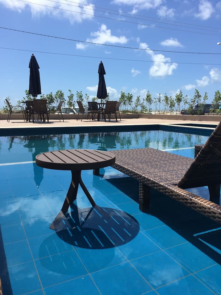 Tropical Mar Hotel