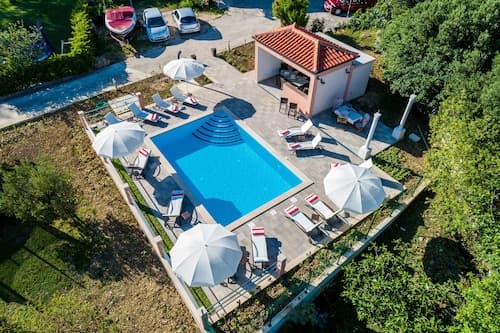 Apartments Mali Paradiso