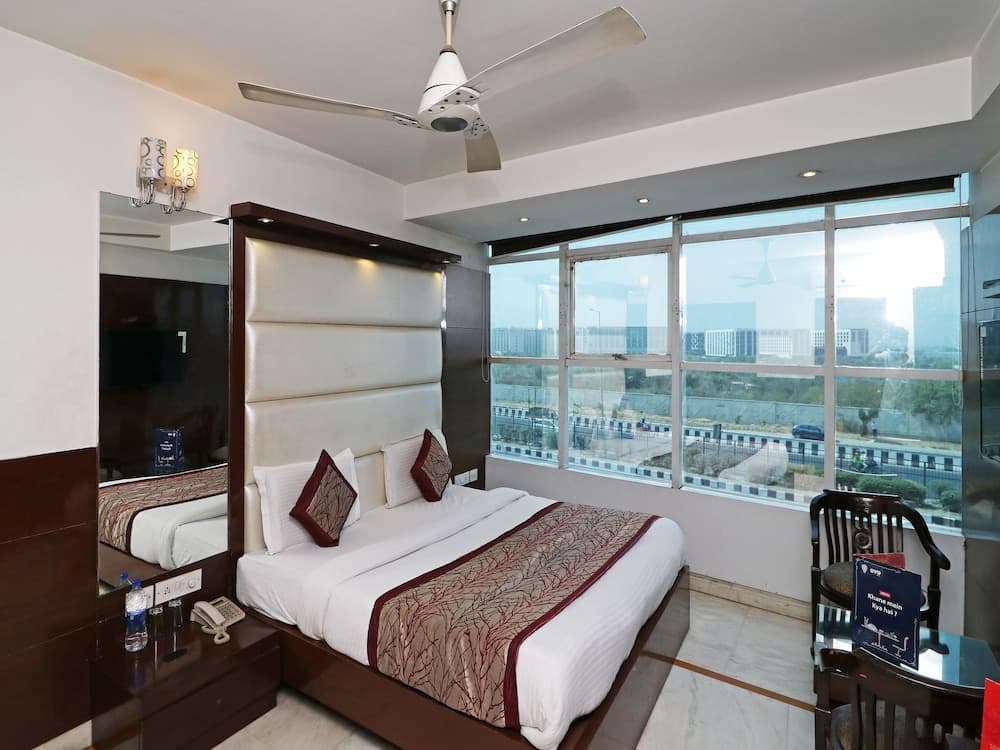 OYO 12982 Hotel Oris International