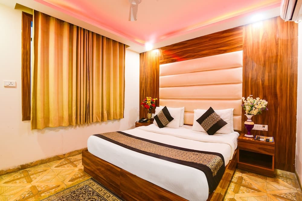 Olivia Hotels