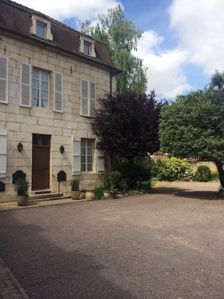 Hôtel des Cymaises